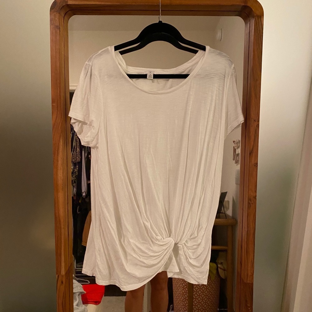 BP. Twist Front Tee